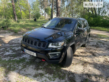 Джип Compass 2017 у Ирпене на Automoto.ua Чорний Джип Compass, об'ємом двигуна 2.36 л та пробігом 175 тис. км за 15500 $, фото 1 на Automoto.ua