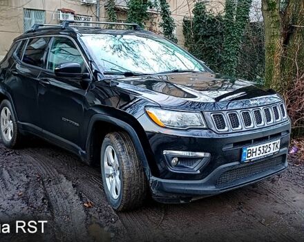 Черный Джип Компас, объемом двигателя 2.4 л и пробегом 111 тыс. км за 14500 $, фото 1 на Automoto.ua