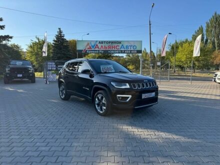 Джип Компас 2018 в Кривом Роге на Automoto.ua Черный Джип Компас, объемом двигателя 2.4 л и пробегом 130 тыс. км за 13700 $, фото 1 на Automoto.ua