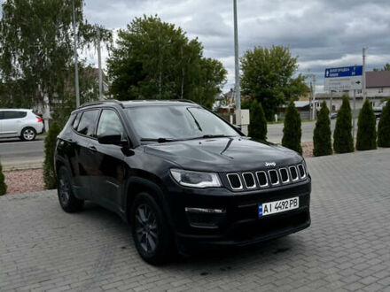 Джип Компас 2018 в Софіївська Борщагівка на Automoto.ua Черный Джип Компас, объемом двигателя 2.36 л и пробегом 123 тыс. км за 14999 $, фото 1 на Automoto.ua