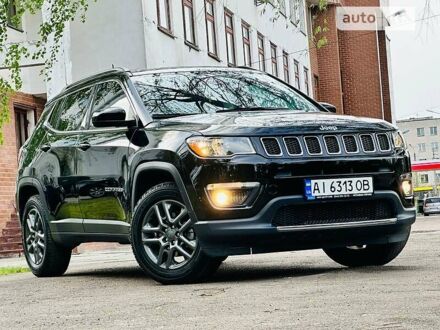 Джип Compass 2019 у Києві на Automoto.ua Чорний Джип Compass, об'ємом двигуна 2.4 л та пробігом 29 тис. км за 17300 $, фото 1 на Automoto.ua