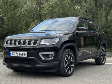 Джип Компас 2019 в Харькове на Automoto.ua Черный Джип Компас, объемом двигателя 2.36 л и пробегом 82 тыс. км за 13500 $, фото 1 на Automoto.ua