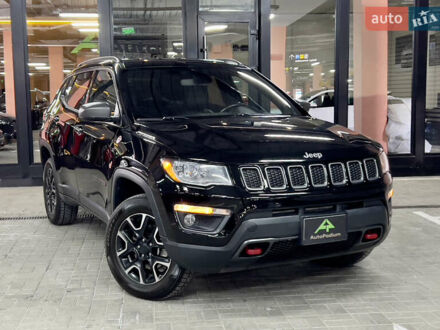 Джип Компас 2019 в Киеве на Automoto.ua Черный Джип Компас, объемом двигателя 2.36 л и пробегом 131 тыс. км за 18900 $, фото 1 на Automoto.ua