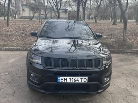 Черный Джип Компас, объемом двигателя 2.4 л и пробегом 98 тыс. км за 17300 $, фото 1 на Automoto.ua