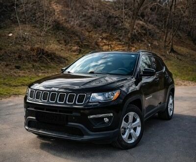 Черный Джип Компас, объемом двигателя 2.36 л и пробегом 135 тыс. км за 16800 $, фото 1 на Automoto.ua