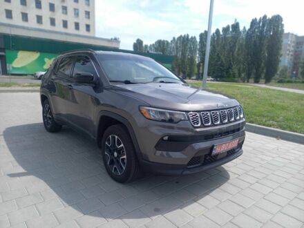 Джип Компас 2021 в Черкассах на Automoto.ua Черный Джип Компас, объемом двигателя 2.4 л и пробегом 45 тыс. км за 19999 $, фото 1 на Automoto.ua
