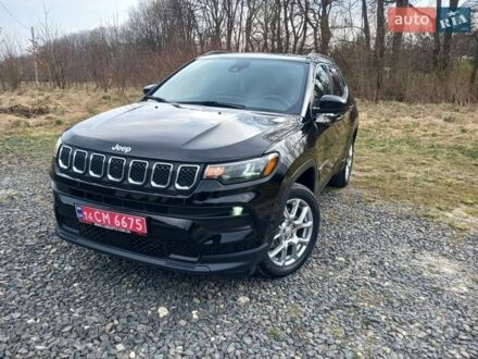 Черный Джип Компас, объемом двигателя 2 л и пробегом 33 тыс. км за 19500 $, фото 1 на Automoto.ua