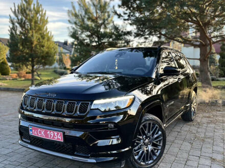 Черный Джип Компас, объемом двигателя 2 л и пробегом 22 тыс. км за 23900 $, фото 1 на Automoto.ua