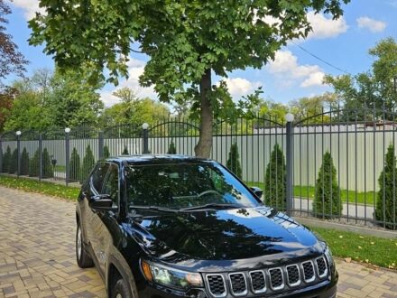 Черный Джип Компас, объемом двигателя 2 л и пробегом 43 тыс. км за 17800 $, фото 1 на Automoto.ua