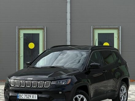 Черный Джип Компас, объемом двигателя 2 л и пробегом 95 тыс. км за 19500 $, фото 1 на Automoto.ua
