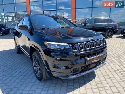 Чорний Джип Compass, об'ємом двигуна 2 л та пробігом 2 тис. км за 21900 $, фото 1 на Automoto.ua