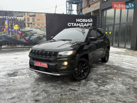 Чорний Джип Compass, об'ємом двигуна 2 л та пробігом 15 тис. км за 23500 $, фото 1 на Automoto.ua