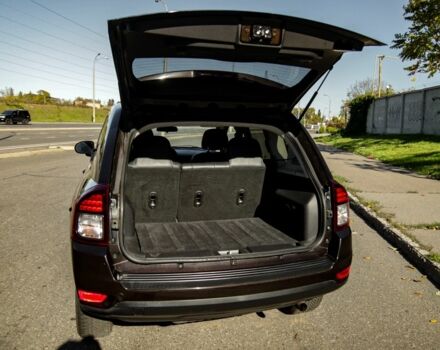 Коричневый Джип Компас, объемом двигателя 2.4 л и пробегом 163 тыс. км за 10300 $, фото 3 на Automoto.ua