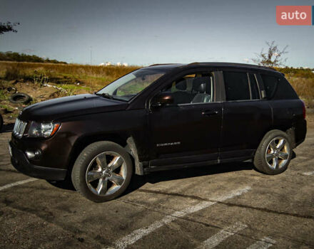 Коричневый Джип Компас, объемом двигателя 2.36 л и пробегом 163 тыс. км за 10300 $, фото 3 на Automoto.ua