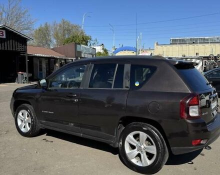 Джип Compass 2014 у Києві на Automoto.ua Коричневий Джип Compass, об'ємом двигуна 2.36 л та пробігом 188 тис. км за 11500 $, фото 1 на Automoto.ua