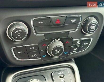 Коричневый Джип Компас, объемом двигателя 2.36 л и пробегом 115 тыс. км за 15000 $, фото 18 на Automoto.ua