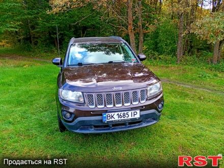 Коричневий Джип Compass, об'ємом двигуна 2.4 л та пробігом 0 тис. км за 9600 $, фото 1 на Automoto.ua