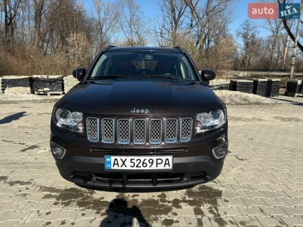 Коричневий Джип Compass, об'ємом двигуна 2.36 л та пробігом 200 тис. км за 10800 $, фото 1 на Automoto.ua