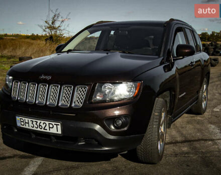 Коричневый Джип Компас, объемом двигателя 2.36 л и пробегом 163 тыс. км за 10300 $, фото 1 на Automoto.ua