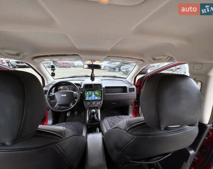 Червоний Джип Compass, об'ємом двигуна 2 л та пробігом 214 тис. км за 7950 $, фото 45 на Automoto.ua