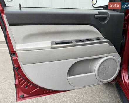 Красный Джип Компас, объемом двигателя 2.4 л и пробегом 260 тыс. км за 7500 $, фото 16 на Automoto.ua