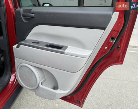 Красный Джип Компас, объемом двигателя 2.4 л и пробегом 260 тыс. км за 7500 $, фото 27 на Automoto.ua