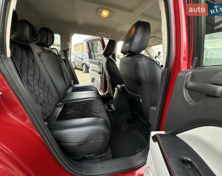 Червоний Джип Compass, об'ємом двигуна 2 л та пробігом 214 тис. км за 7950 $, фото 28 на Automoto.ua