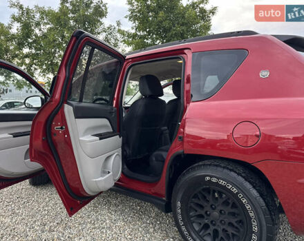 Червоний Джип Compass, об'ємом двигуна 2 л та пробігом 214 тис. км за 7950 $, фото 43 на Automoto.ua