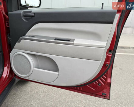 Красный Джип Компас, объемом двигателя 2.4 л и пробегом 260 тыс. км за 6999 $, фото 26 на Automoto.ua