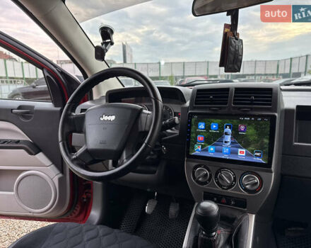 Червоний Джип Compass, об'ємом двигуна 2 л та пробігом 214 тис. км за 7950 $, фото 37 на Automoto.ua