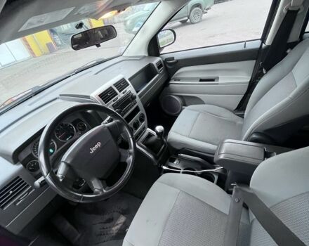 Червоний Джип Compass, об'ємом двигуна 2 л та пробігом 282 тис. км за 4450 $, фото 6 на Automoto.ua