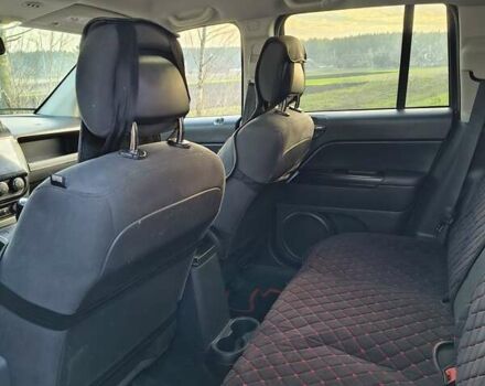 Червоний Джип Compass, об'ємом двигуна 2.36 л та пробігом 325 тис. км за 8600 $, фото 14 на Automoto.ua