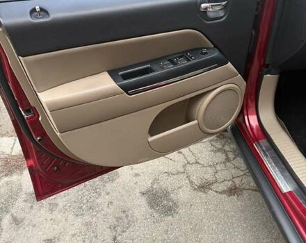 Червоний Джип Compass, об'ємом двигуна 2.36 л та пробігом 181 тис. км за 9000 $, фото 7 на Automoto.ua