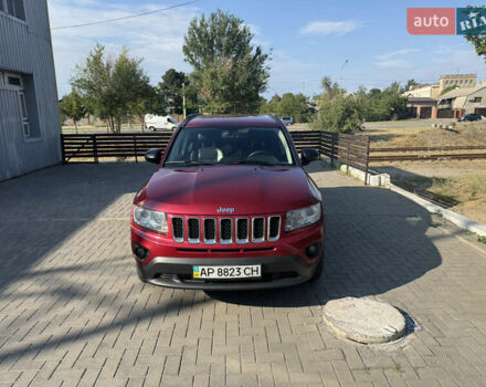 Красный Джип Компас, объемом двигателя 2.4 л и пробегом 125 тыс. км за 10500 $, фото 4 на Automoto.ua