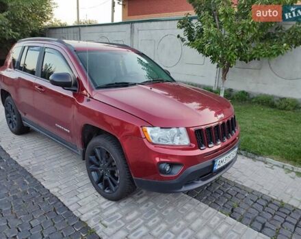 Червоний Джип Compass, об'ємом двигуна 2 л та пробігом 178 тис. км за 8700 $, фото 1 на Automoto.ua
