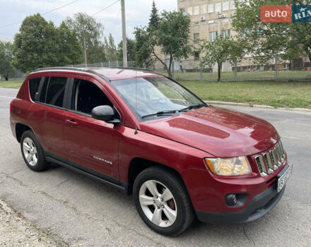 Червоний Джип Compass, об'ємом двигуна 2.4 л та пробігом 305 тис. км за 7900 $, фото 2 на Automoto.ua