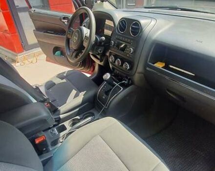 Красный Джип Компас, объемом двигателя 2.36 л и пробегом 300 тыс. км за 6900 $, фото 12 на Automoto.ua