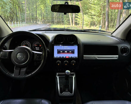 Червоний Джип Compass, об'ємом двигуна 2.36 л та пробігом 176 тис. км за 10200 $, фото 17 на Automoto.ua