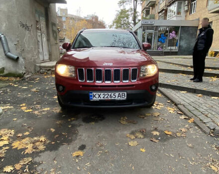 Джип Compass 2013 у Харкові на Automoto.ua Червоний Джип Compass, об'ємом двигуна 2.36 л та пробігом 209 тис. км за 8150 $, фото 7 на Automoto.ua