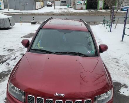 Красный Джип Компас, объемом двигателя 2 л и пробегом 75 тыс. км за 11200 $, фото 3 на Automoto.ua