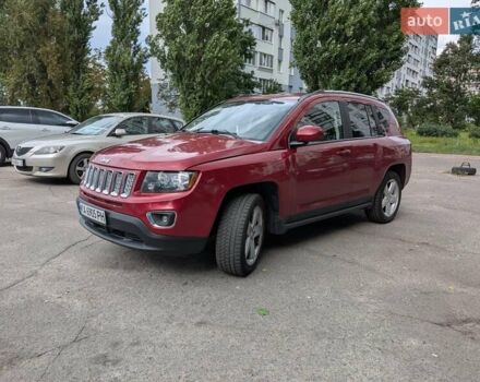 Червоний Джип Compass, об'ємом двигуна 2 л та пробігом 200 тис. км за 9400 $, фото 1 на Automoto.ua