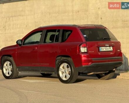 Красный Джип Компас, объемом двигателя 2.36 л и пробегом 130 тыс. км за 9300 $, фото 2 на Automoto.ua