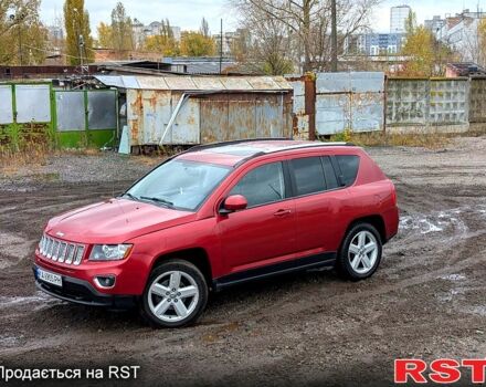 Джип Компас 2014 в Киеве на Automoto.ua Красный Джип Компас, объемом двигателя 2 л и пробегом 210 тыс. км за 9700 $, фото 9 на Automoto.ua