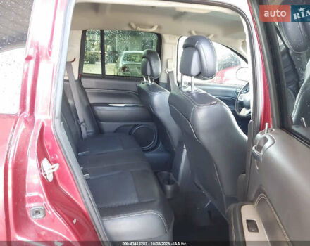 Червоний Джип Compass, об'ємом двигуна 2.4 л та пробігом 178 тис. км за 750 $, фото 6 на Automoto.ua