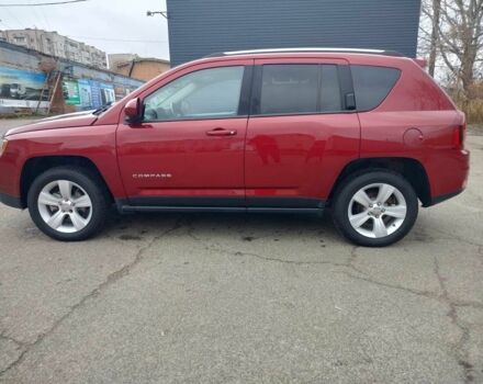 Червоний Джип Compass, об'ємом двигуна 0 л та пробігом 172 тис. км за 9800 $, фото 4 на Automoto.ua