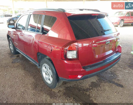 Червоний Джип Compass, об'ємом двигуна 2.4 л та пробігом 178 тис. км за 750 $, фото 1 на Automoto.ua