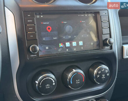 Червоний Джип Compass, об'ємом двигуна 2.36 л та пробігом 140 тис. км за 11400 $, фото 15 на Automoto.ua