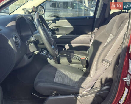 Червоний Джип Compass, об'ємом двигуна 2.36 л та пробігом 125 тис. км за 9200 $, фото 9 на Automoto.ua