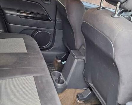 Красный Джип Компас, объемом двигателя 2.36 л и пробегом 217 тыс. км за 10100 $, фото 16 на Automoto.ua