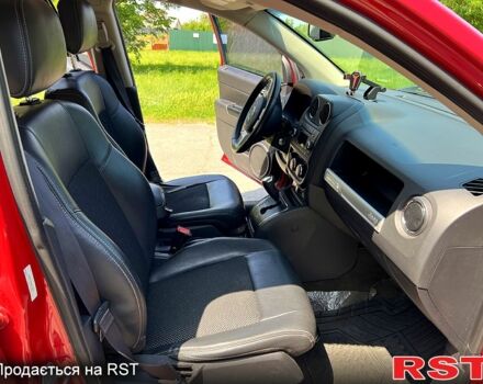 Червоний Джип Compass, об'ємом двигуна 2 л та пробігом 126 тис. км за 9700 $, фото 7 на Automoto.ua
